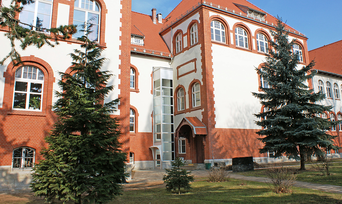 Treppenliftalternative Aufzug außen